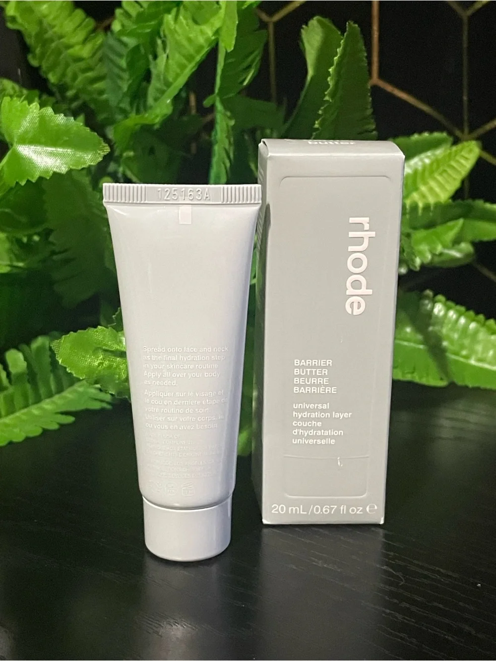 RHODE Barrier Butter Moisturizer - White